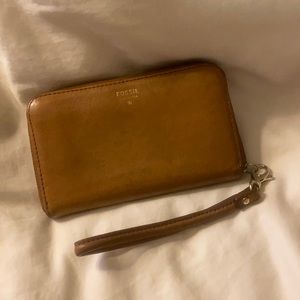 Fossil Wristlet